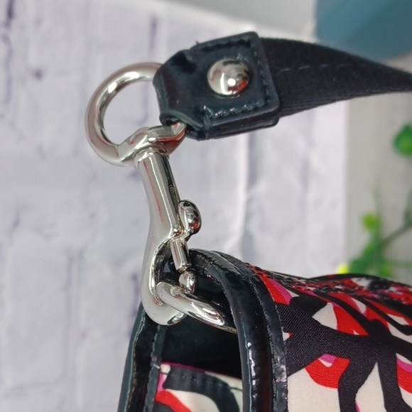 Coach Poppy Flower Graffiti Large Tote - Picture 4 of 15